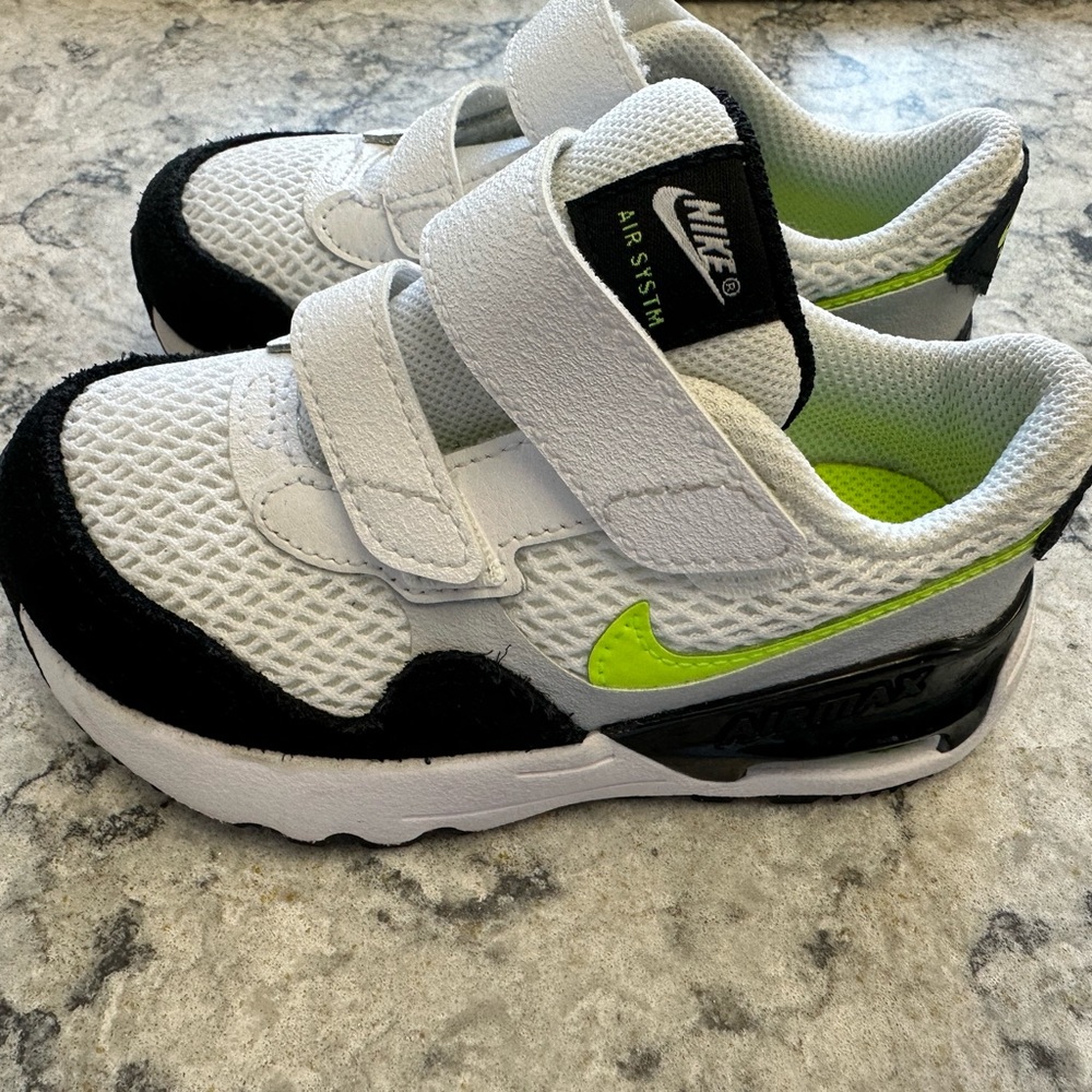 Nike Air Max System sneakers preschool